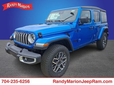 2025 Jeep Wrangler 4-Door Sahara 4x4