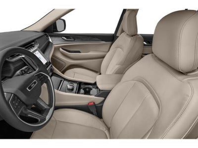 2025 Jeep Grand Cherokee Altitude 4x4