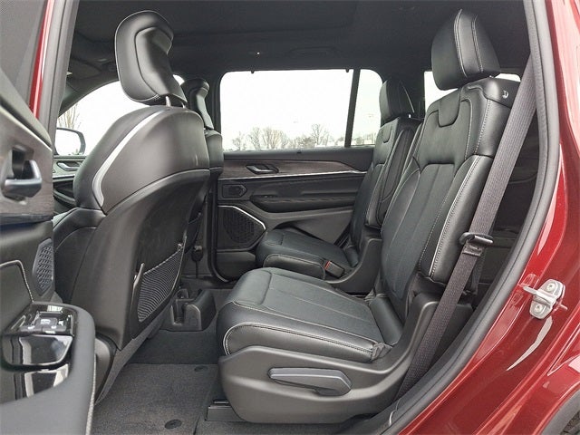 2024 Jeep Grand Cherokee L Overland 4x4