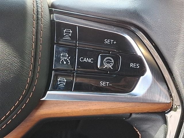 2022 Jeep Grand Cherokee L Summit Reserve 4x4