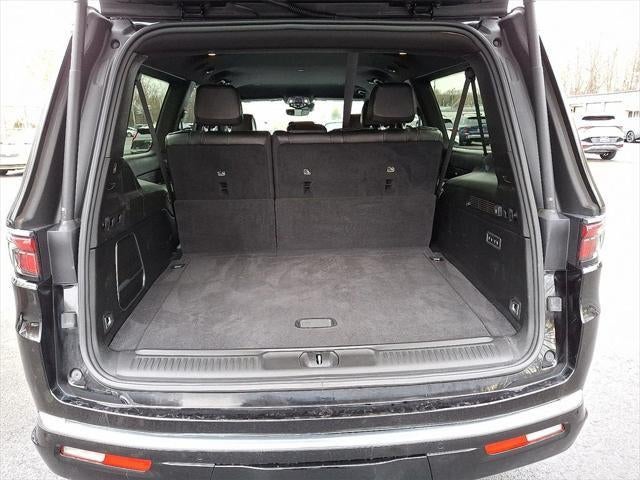 2023 Jeep Wagoneer L Series III 4x2