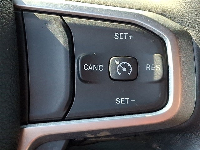 2022 RAM 1500 Big Horn Quad Cab 4x2 6'4' Box