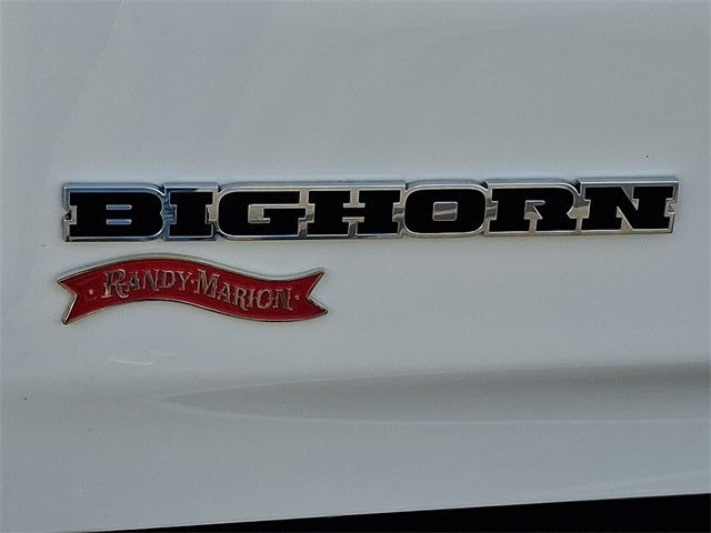 2022 RAM 1500 Big Horn Crew Cab 4x4 5'7' Box