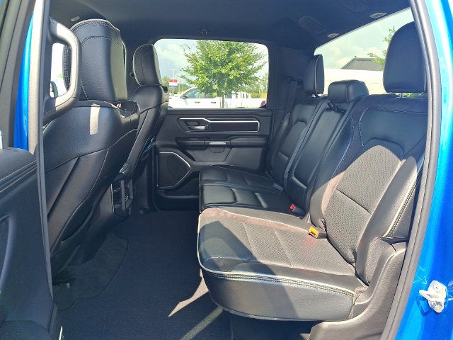 2024 RAM 1500 Laramie Crew Cab 4x4 5'7' Box