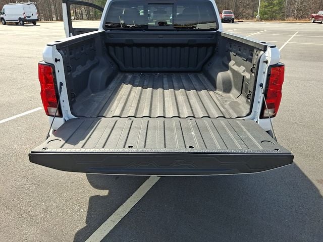 2025 Chevrolet Colorado 4WD WT