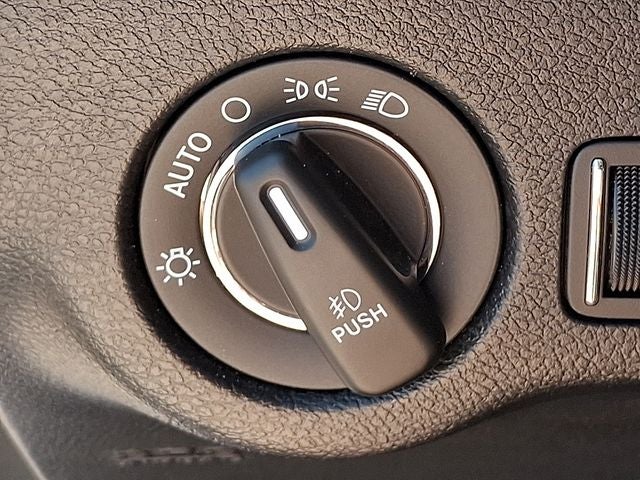 2023 Chrysler 300 Touring L AWD