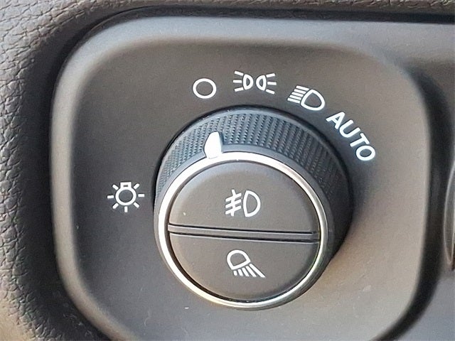 2022 RAM 2500 Laramie Crew Cab 4x4 6'4' Box