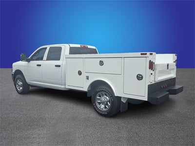 2023 RAM 2500 Tradesman Crew Cab 4x4 8' Box