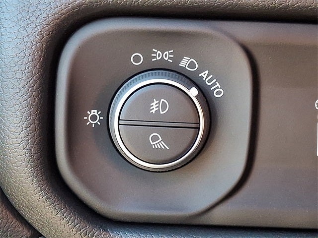 2025 RAM 5500HD Tradesman/Big Horn