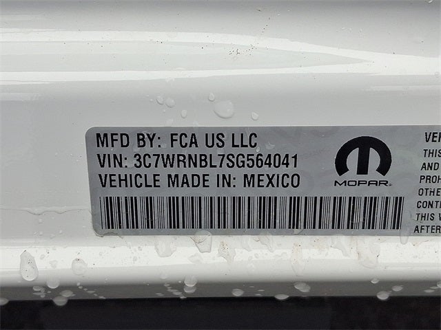 2025 RAM 5500HD Tradesman/Big Horn