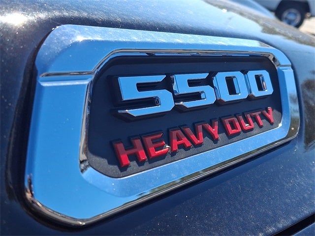 2025 RAM 5500HD Tradesman/Big Horn